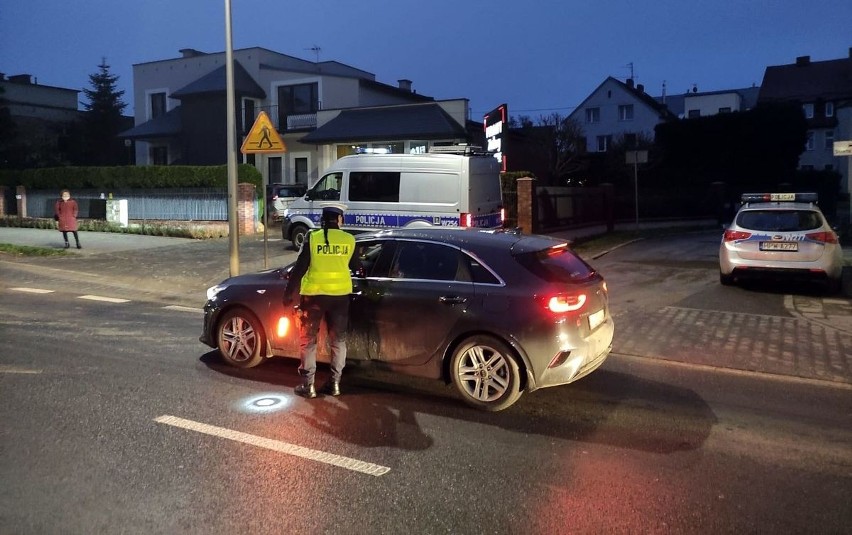 "Trzeźwy poranek" to akcja policji, polegająca na...