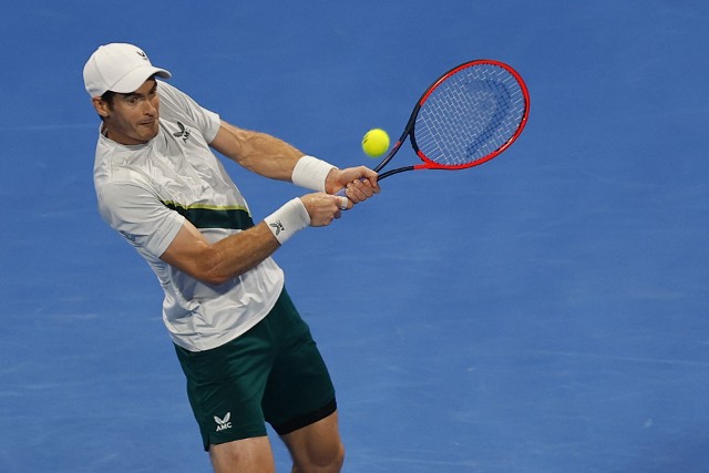 Andy Murray, pierwszy rywal Huberta Hurkacza w turnieju w Dubaju, awansował do finału zmagań w Dosze.