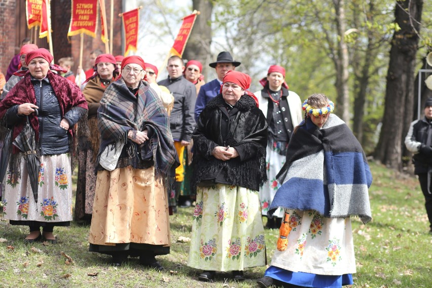 Chwalebne Misterium Męki Pańskiej w Piekarach Śląskich: Od sądu po ukrzyżowanie - ostatni akt 