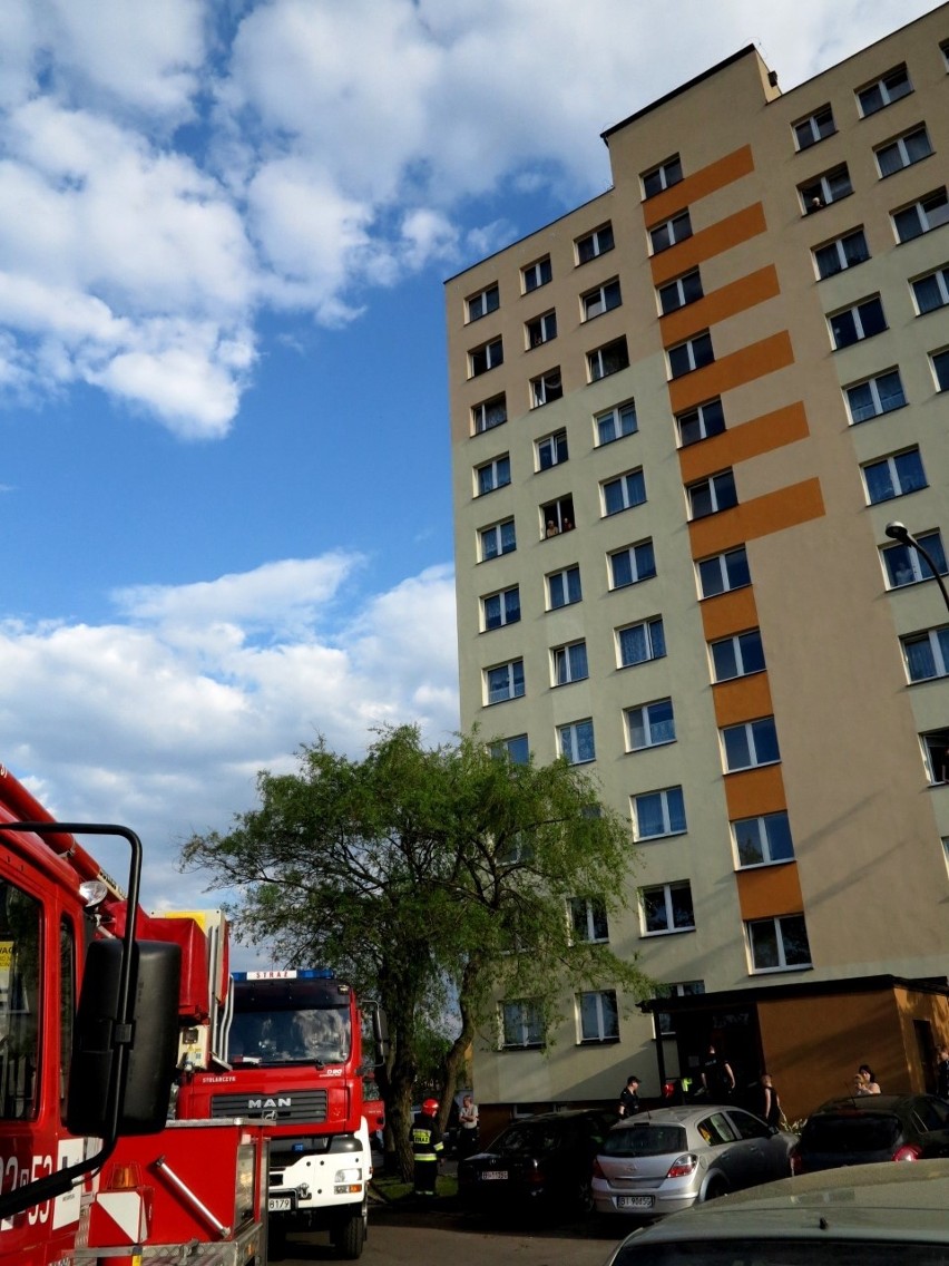 Białystok. Pożar w bloku przy Berlinga 40
