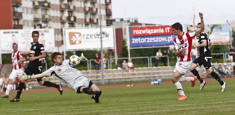 Resovia Rzeszów pokonała na własnym stadionie Wigry Suwałki...