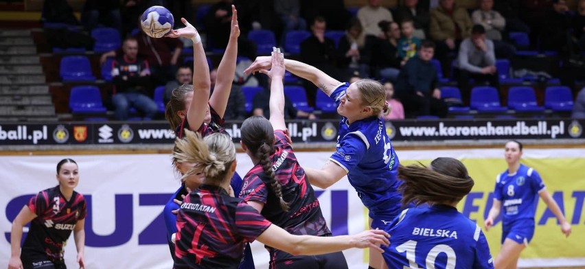 Wysoka porażka Suzuki Korony Handball Kielce z SPR Gdynia w Lidze Centralnej Kobiet