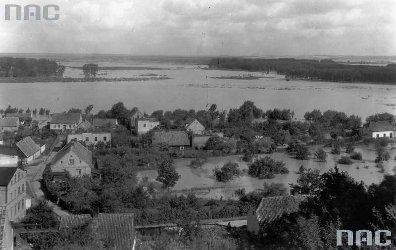 Powódź w Chełmnie, sierpień 1934 r. Zalana wodami Wisły...