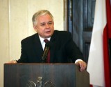 Tragedia na Pomorzu. Prezydent Kaczyński ogłosi żałobę narodową. Ingres odwołany. Na miejscu jest premier