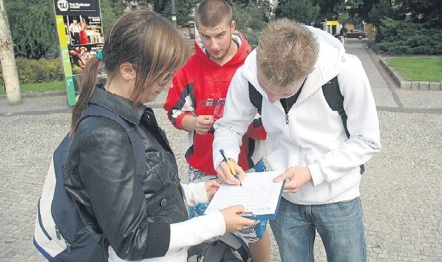 Pod petycją dotyczącą przedłużenia Deptaku Bogusława, w ciągu tylko kilku dni podpisało się blisko 2,5 tysiącaosób. Widać, że mieszkańcom zależy, by centrum wreszcie nabrało blasku.