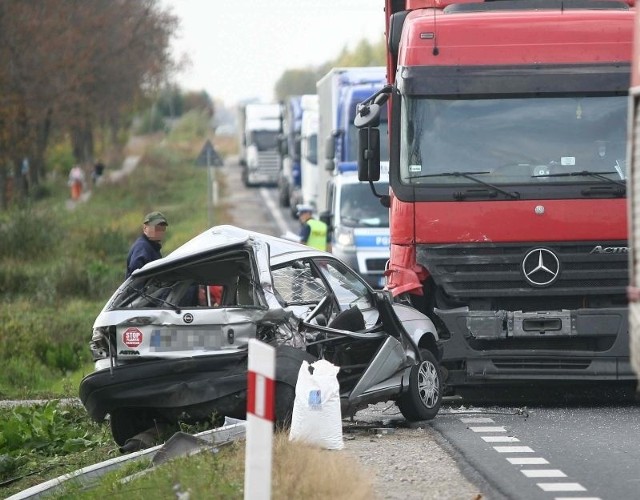 Opel został całkowicie zniszczony 