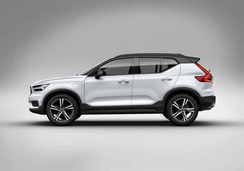 Volvo XC40 Recharge T5...