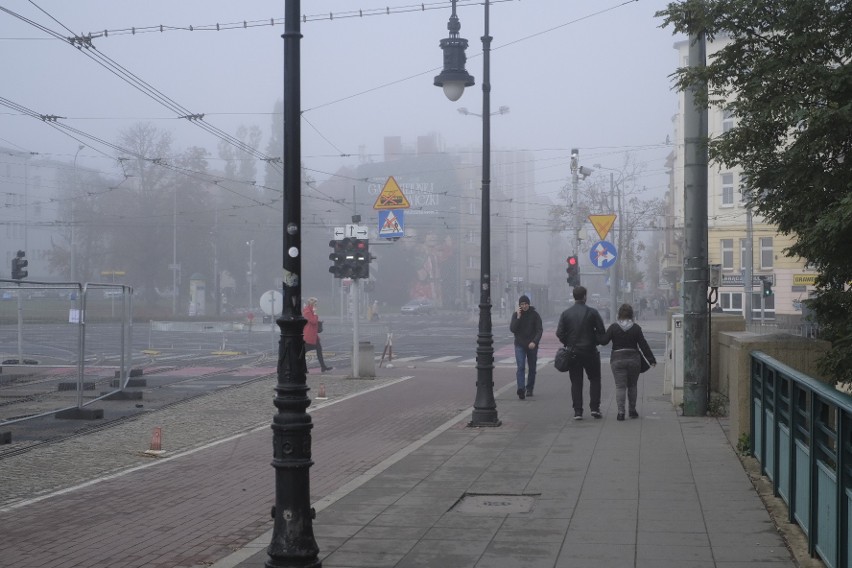 W środę, 26 października poznaniaków zaskoczyła gęsta mgła,...