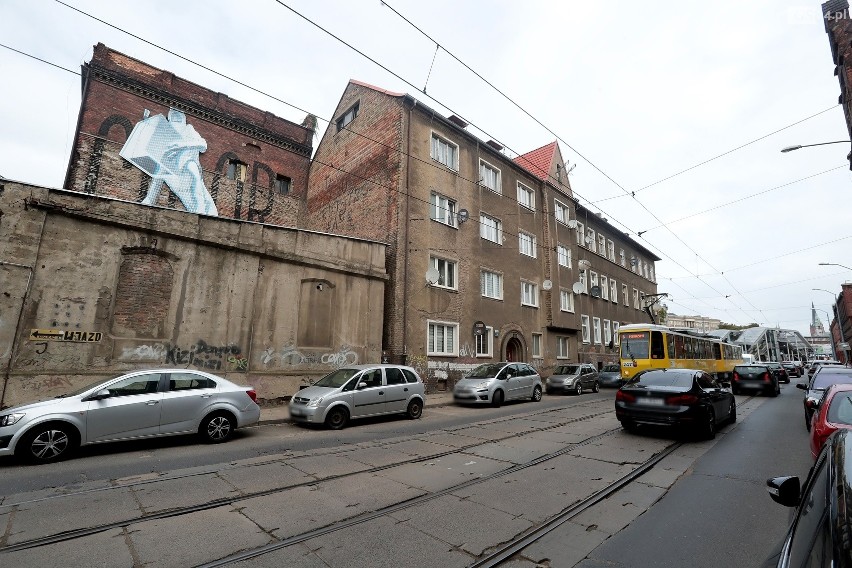 Radni rozliczają prezydenta Szczecina z obietnicy remontu ulicy Kolumba i pętli Pomorzany