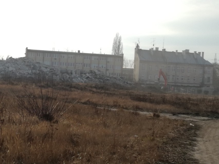 Koniec pustostanu na Bronowicach. Po 1 st Floor zostało rumowisko