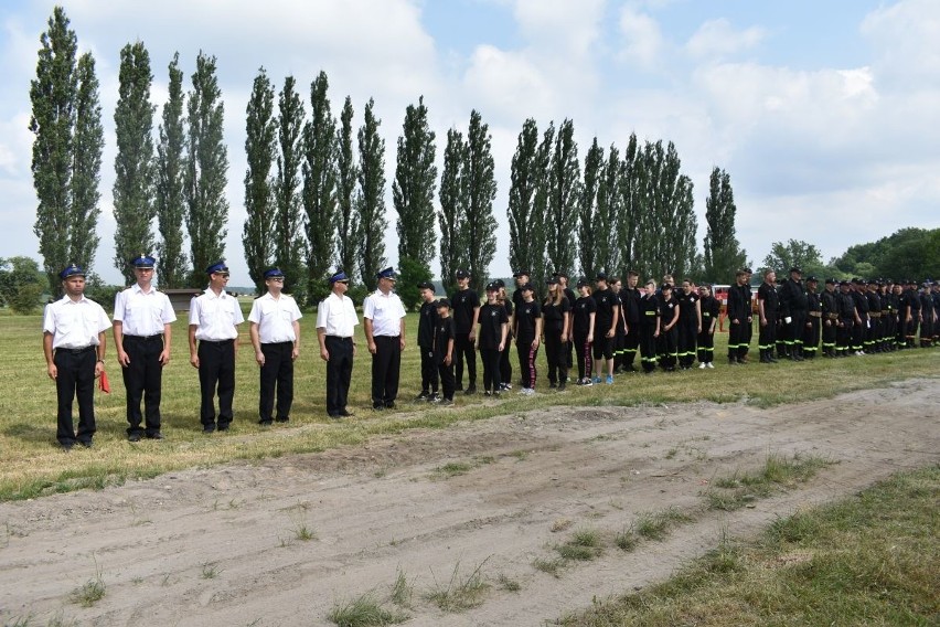 Strażacy ochotnicy rywalizowali w Parzymiechach. Kto był...