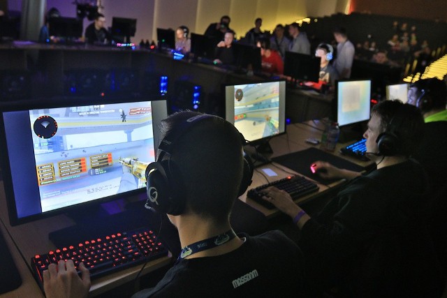 W Toruniu odbywa się pierwsza edycja turnieju Ecenter Copernicup, czyli zawodów z branży gier komputerowych.