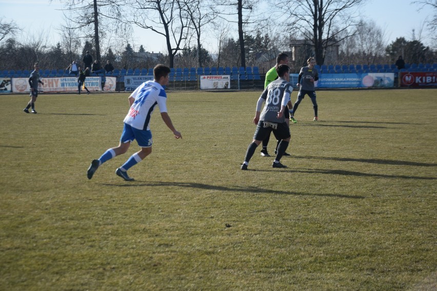 Mecz sparingowy. Szydłowianka Szydłowiec - Radomiak II Radom 3:0 (Zobacz zdjęcia z meczu)