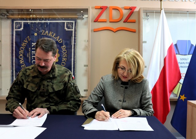 W siedzibie ZDZ w Radomiu została podpisana umowa o objęciu patronatem szkoły przez 6 Mazowiecką Brygadę Obrony Terytorialnej.