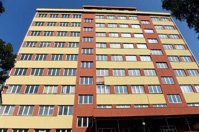 Dawny akademik "Lech" przy ulicy Ogrodowej w Zielonej Górze został sprzedany przez Uniwersytet Zielonogórski