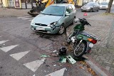 Kujawsko-Pomorskie. Zderzenie samochodu osobowego ze skuterem. Kierowca stracił prawo jazdy, ale nie tylko on usłyszał zarzuty [Zdjęcia]