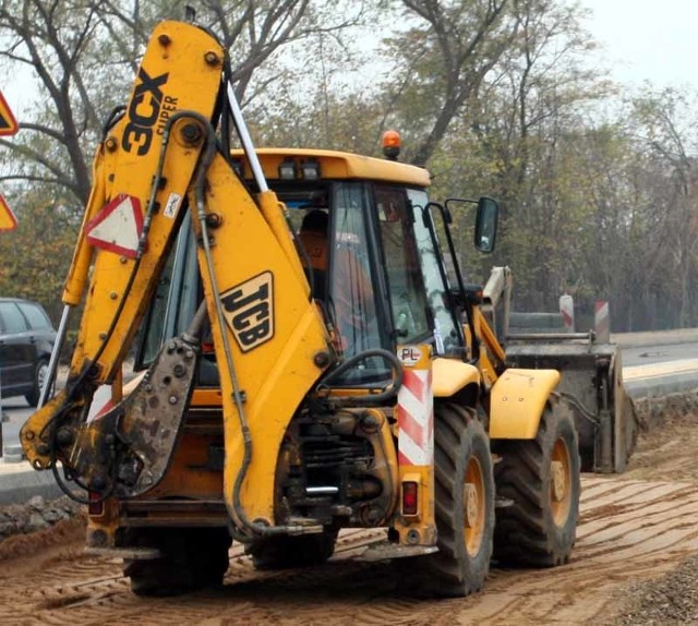 W ramach tej modernizacji pojawią się: asfaltowana nawierzchnia, pasy oraz żwirowe pobocza dla pieszych.