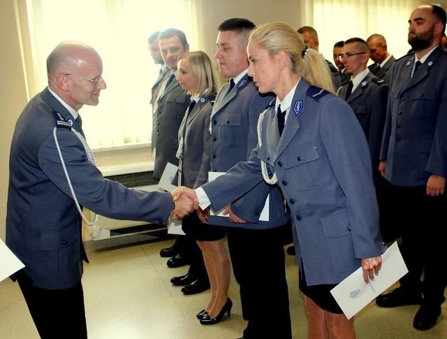 Powiatowej obchody Święta Policji w Oleśnie.