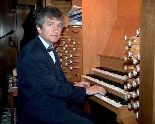 Światowej sławy organista Julian Gembalski przyznał, że gra na mieleckim instrumencie była dla niego wielką przyjemnością.