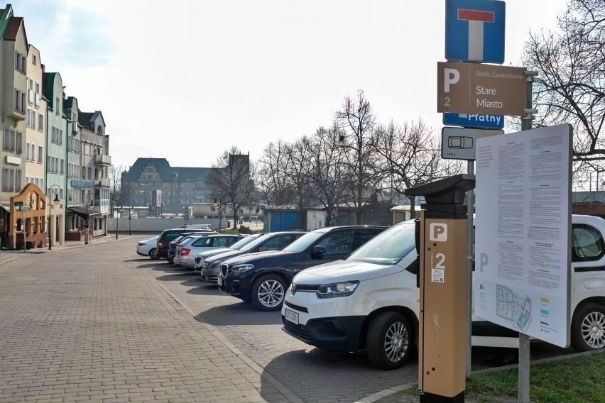 Wiele osób ma problem z płatnym parkowaniem w Szczecinie,...