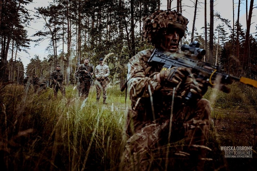 Podlascy terytorialsi szkolili się z brytyjskimi żołnierzami w ramach grupy bojowej NATO (zdjęcia)