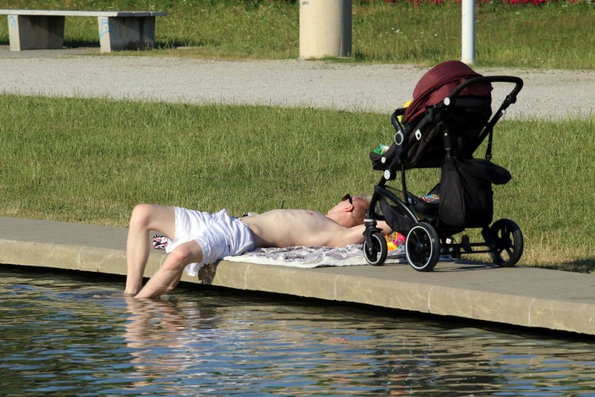 Tak Wrocław w negliżu szukał ochłody