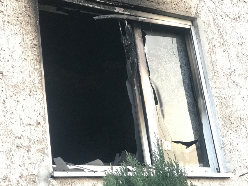 Tragiczny pożar na Sępolnie. Kobieta nie żyje, dwie osoby ranne