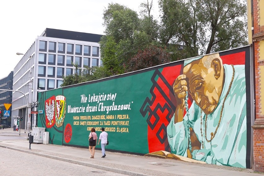 Przy Ostrowie Tumskim powstał ogromny mural stworzony przez...
