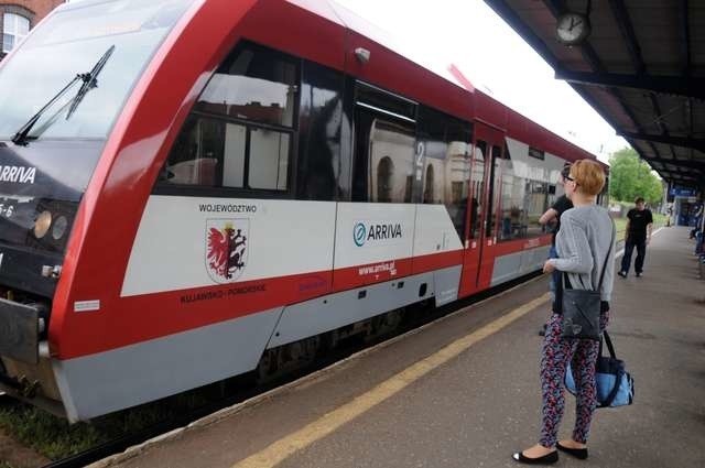 Pociąg Arriva RP na dworcu Toruń MiastoPociąg Arriva RP na dworcu Toruń Miasto