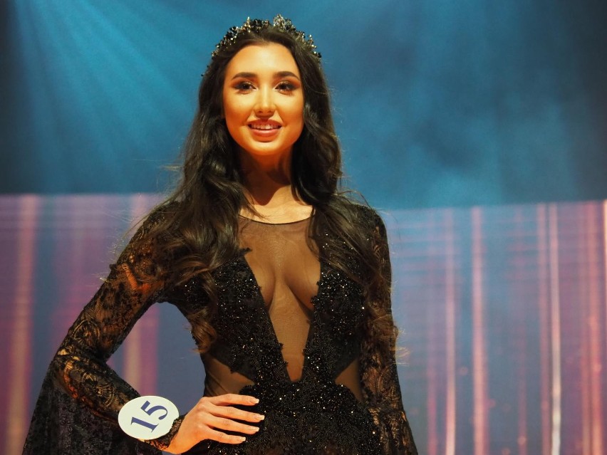 Bydgoszczanka będzie reprezentować Polskę na Miss Intercontinental 2021. Faustyna Wespińska poleci do Egiptu [zdjęcia]
