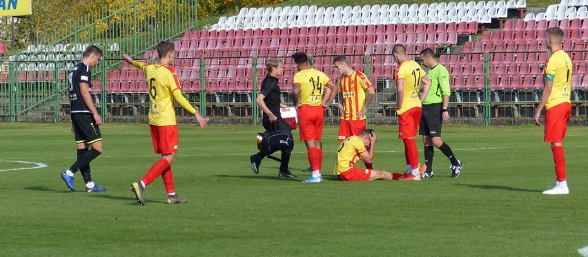 Rezerwy Korony Kielce w meczu na szczycie trzeciej ligi przegrały ze Stalą Kraśnik. Co mówili po meczu trener i piłkarze? [ZDJĘCIA, WIDEO]