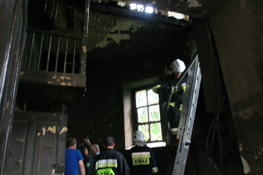 Międzyrzecze Górne: Pożar zakrystii w kościele ewangelickim. Trwa akcja strażaków