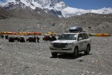 Toyotą Land Cruiser na Mount Everest