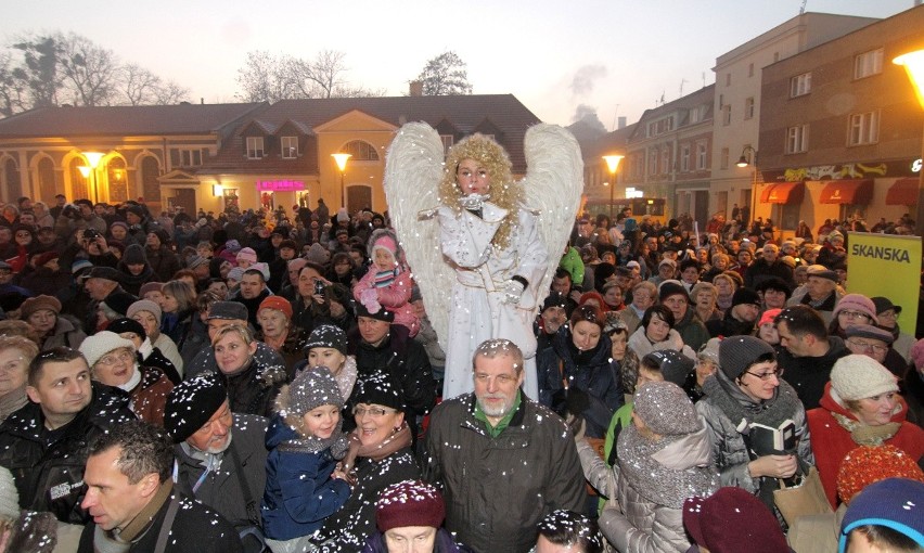 Wrocław: Odnowiony rynek Psiego Pola oddany mieszkańcom (ZDJĘCIA)