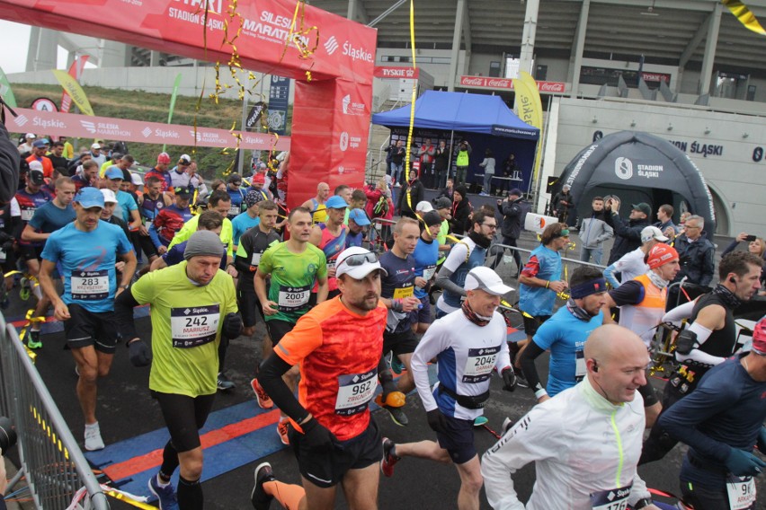 Silesia Marathon 2019 rozpoczął się od startu sprzed...