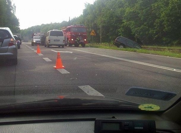 Wypadek na krajowej trójce niedaleko miejscowości Piaski Wielkie