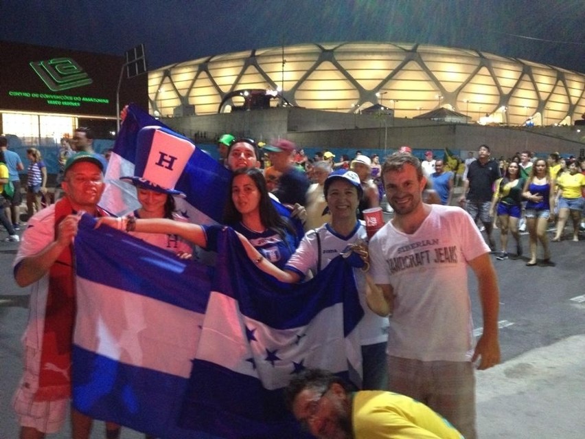 Lee z Manaus na meczu Honduras - Szwajcaria