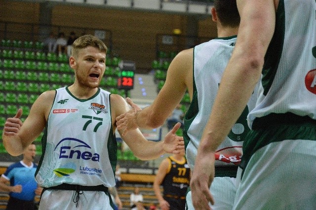 Koszykarze Enei Stelmetu BC Zielona Góra wygrali na wyjeździe z GTK Gliwice 92:90.