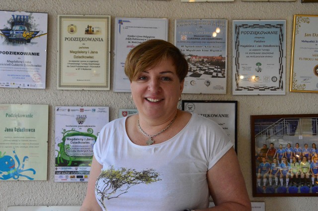 Dr Magdalena Gorzelany-Dziadkowiec, wykładowca akademicki na Uniwersytecie Ekonomicznym w Krakowie i współwłaścicielka cukierni w Myślenicach