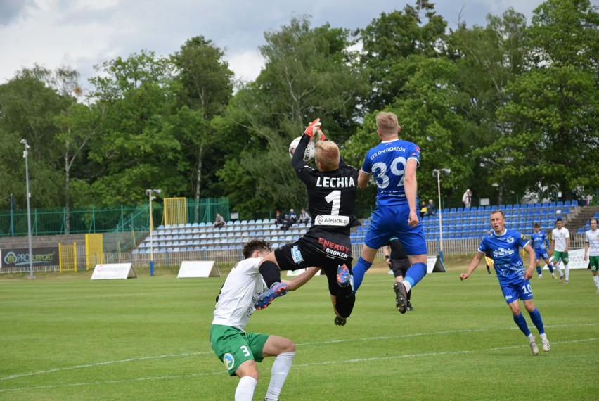 Piłkarze Stilonu Gorzów pokonali Lechię II Zielona Góra 3:1.