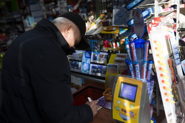 Dziś transmisja z losowania Lotto była tylko w internecie. U nas wyniki losowania z 10 kwietnia 2017 roku.