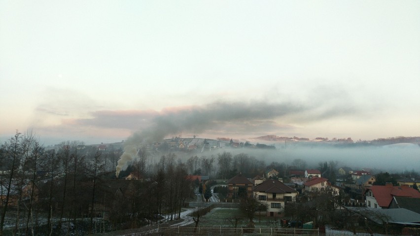 Smog w Śląskiem znów na bardzo wysokim poziomie 17 grudnia...