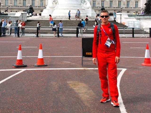 Londyn: Augustyn tuż przed startemKolejna porcja zdjęć naszego olimpijczyka z Londynu. Rafał startuje w sobotę o g. 18 w chodzie na 20 km.