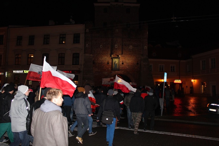 Manifestacja w Lublinie: Polacy przeciw imigrantom