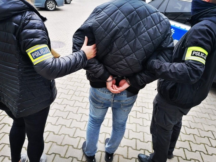 Olszyńska policja zatrzymała przemytników ludzi