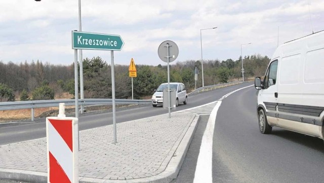Zmodernizowana droga powiatowa będzie łączyła się z węzłem autostradowym w Rudnie