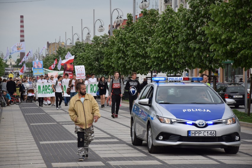 Marsz dla Życia i Rodziny przeszedł ulicami Częstochowy