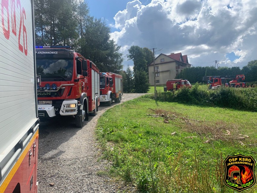 Sąspów. Tragiczny pożar domu. Strażacy odnaleźli zwłoki