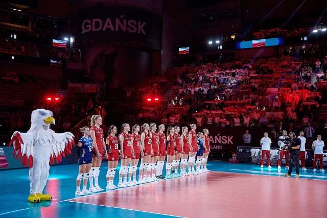 Największym wydarzeniem siódmego dnia na mistrzostwach świata siatkarek będzie starcie Polski z Dominikaną