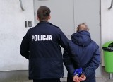 Policyjny pościg za 75-latkiem ulicami Gdańska! Zatrzymany mężczyzna groził policjantom kijem